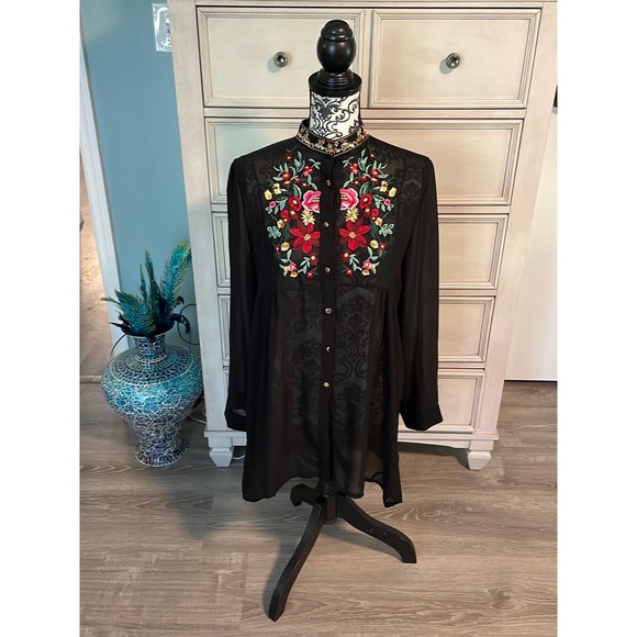 BOUTIQUE AZRA EMBROIDERED SHIRT MAXI DRESS - Picture 1 of 7